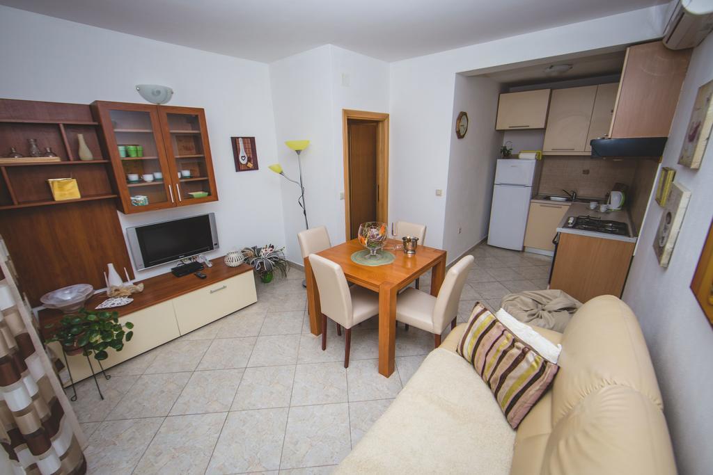 Apartment Karla&Nella Stobreč 外观 照片